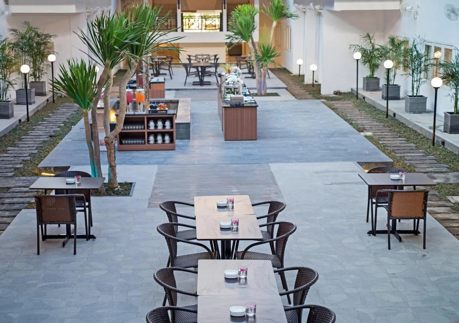 Whiz Prime Hotel Darmo Harapan Surabaya