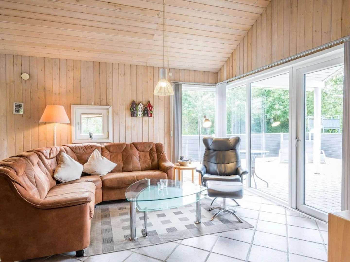 6 Person Holiday Home in Hemmet