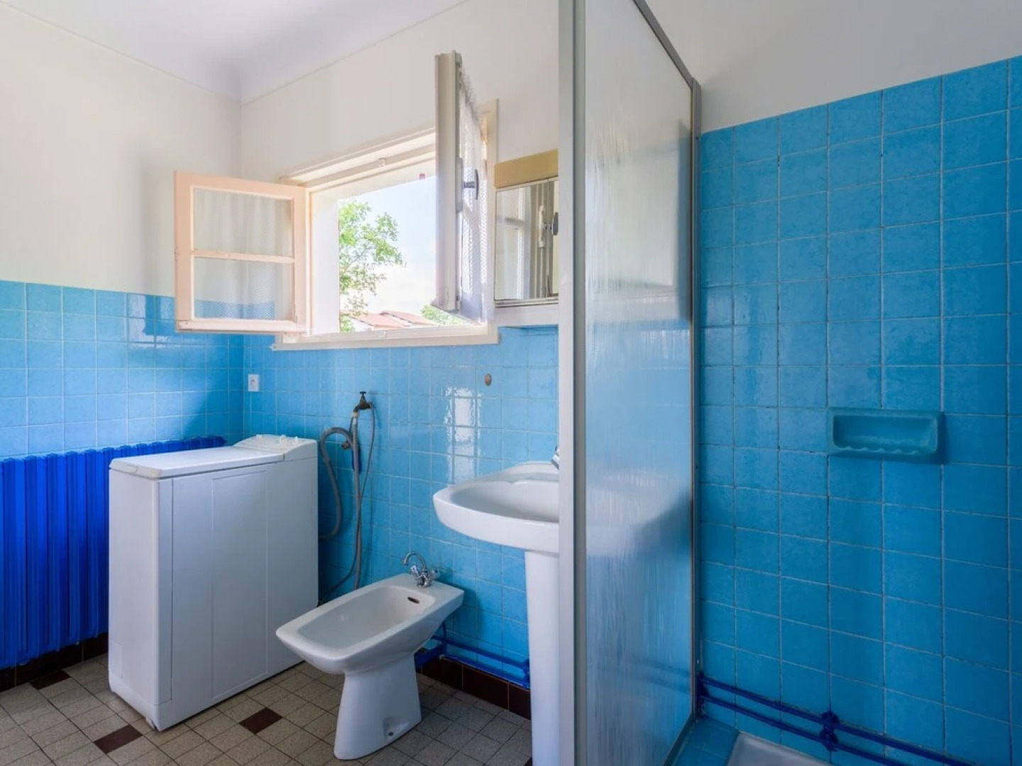 Alluring Holiday Home in Arcangues with Balcony