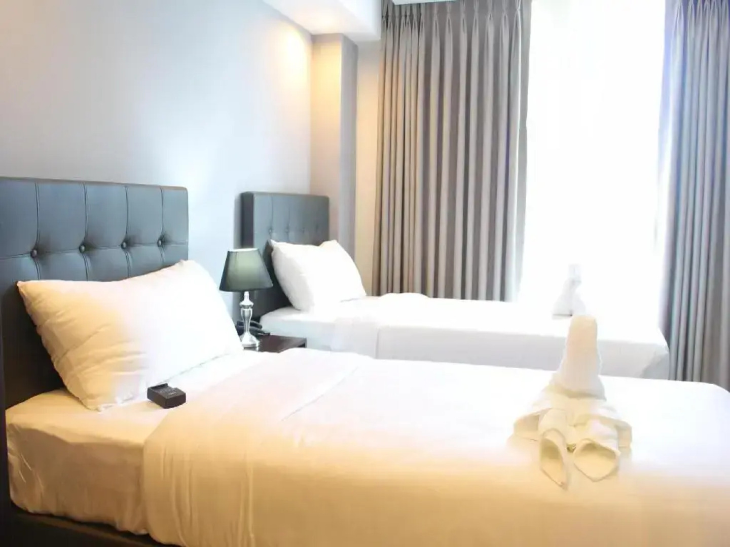 Upperhouse Hotel Formerly Pacifico Boutique by Hiverooms