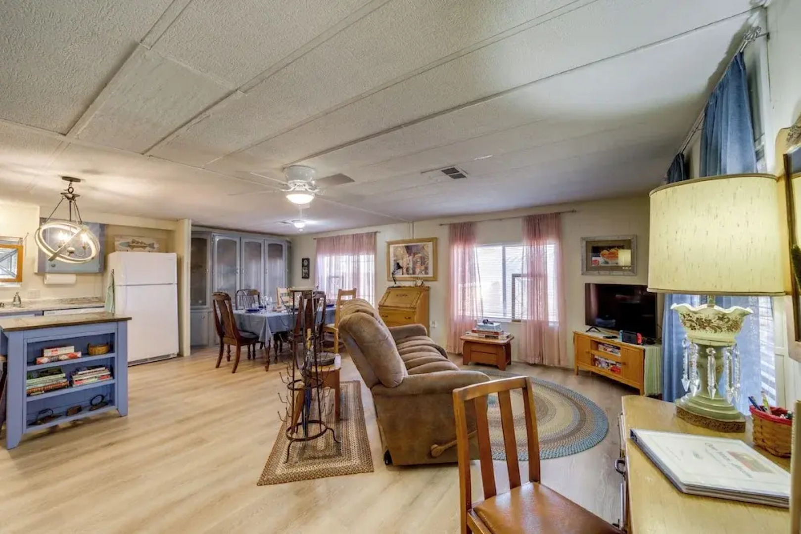 Near Hiking & Wineries: Charming Camp Verde Home!