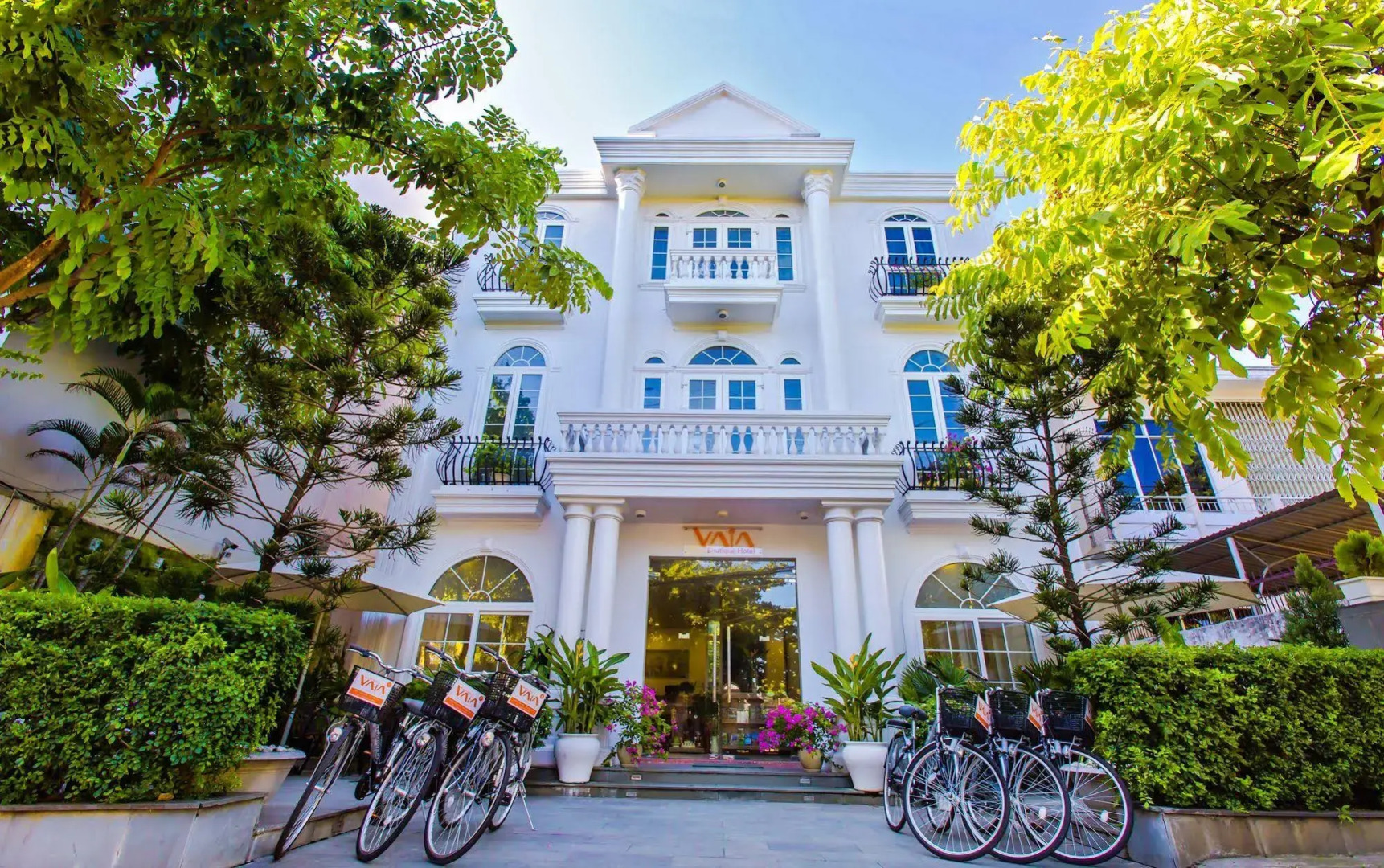 Vaia Hoi An Boutique Hotel