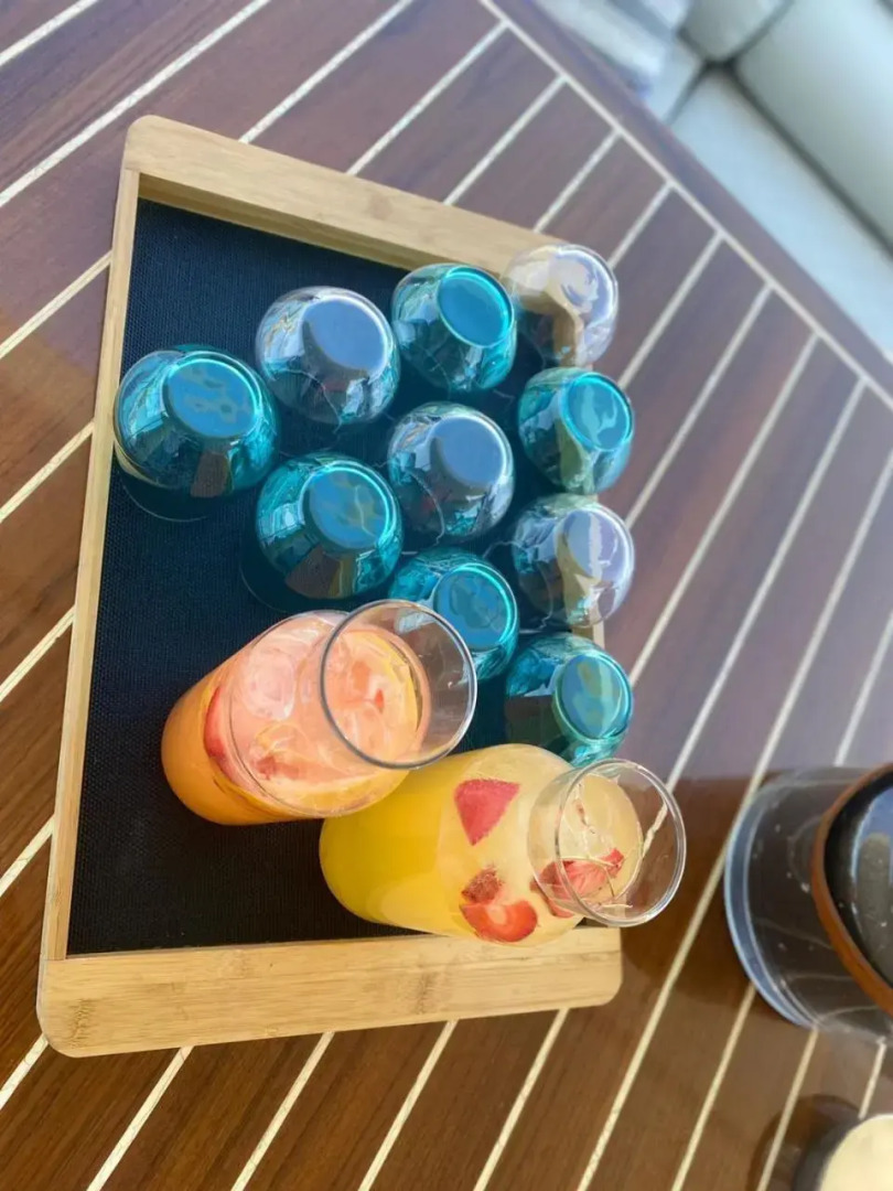 Falcon superyacht 100ft