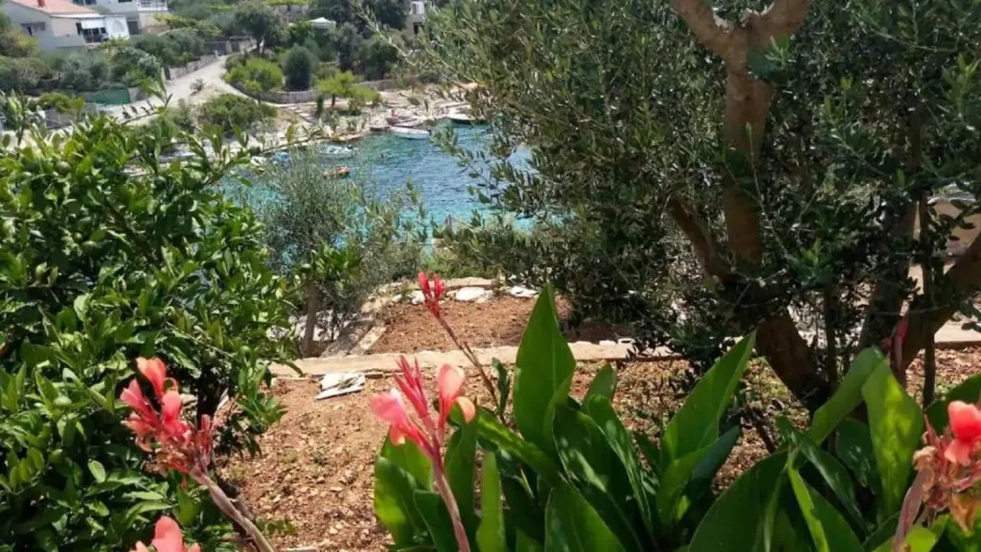 Apartment Miki - 25 m from the sea