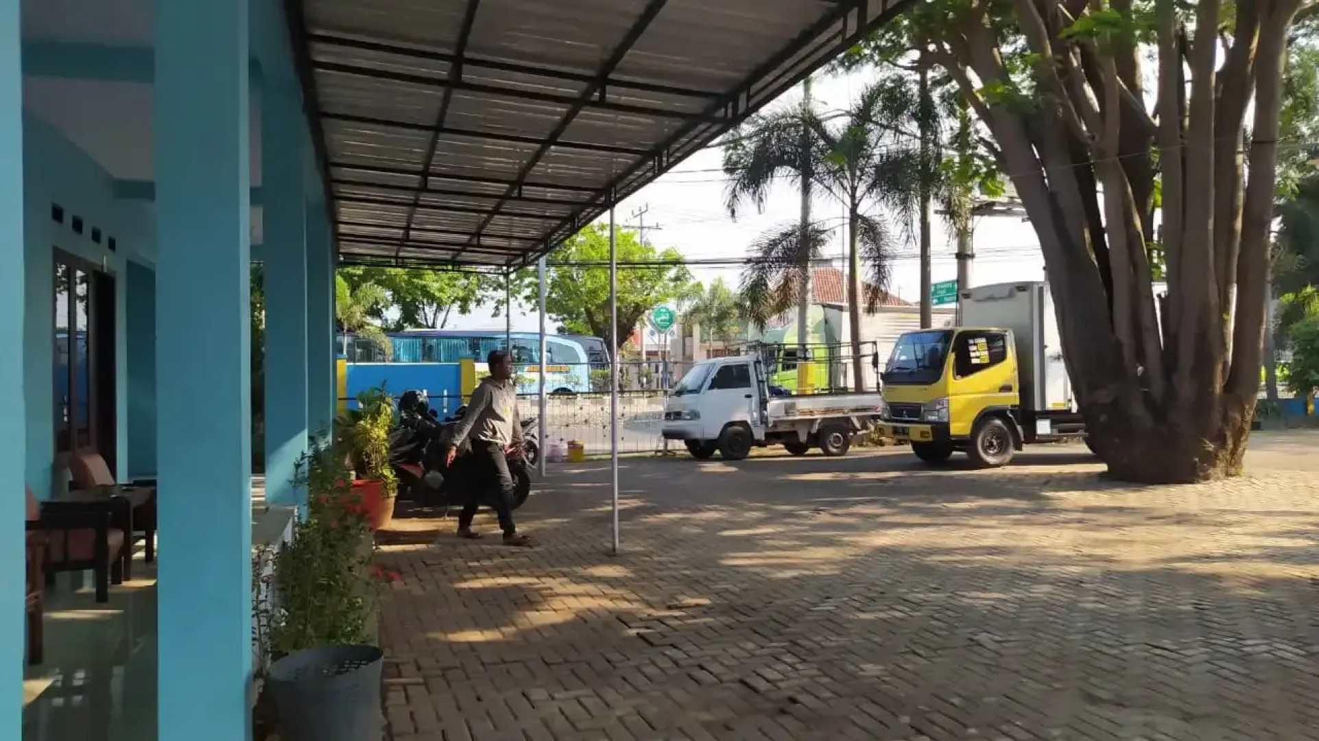 RedDoorz Syariah near Stasiun Pekalongan 3
