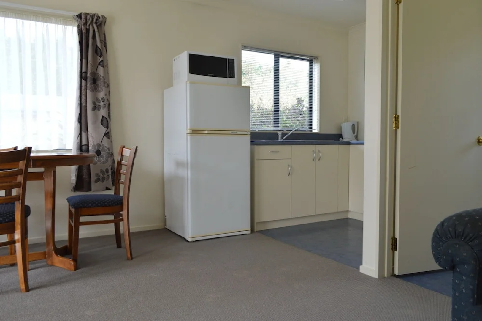 Brightwater Motor Inn