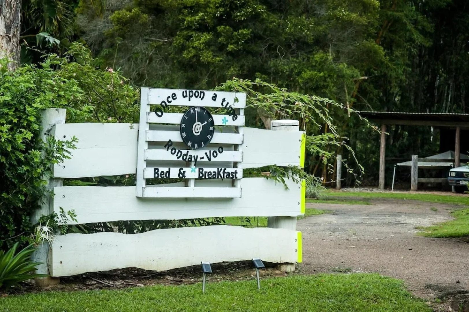 RondayVoo Bed & Breakfast