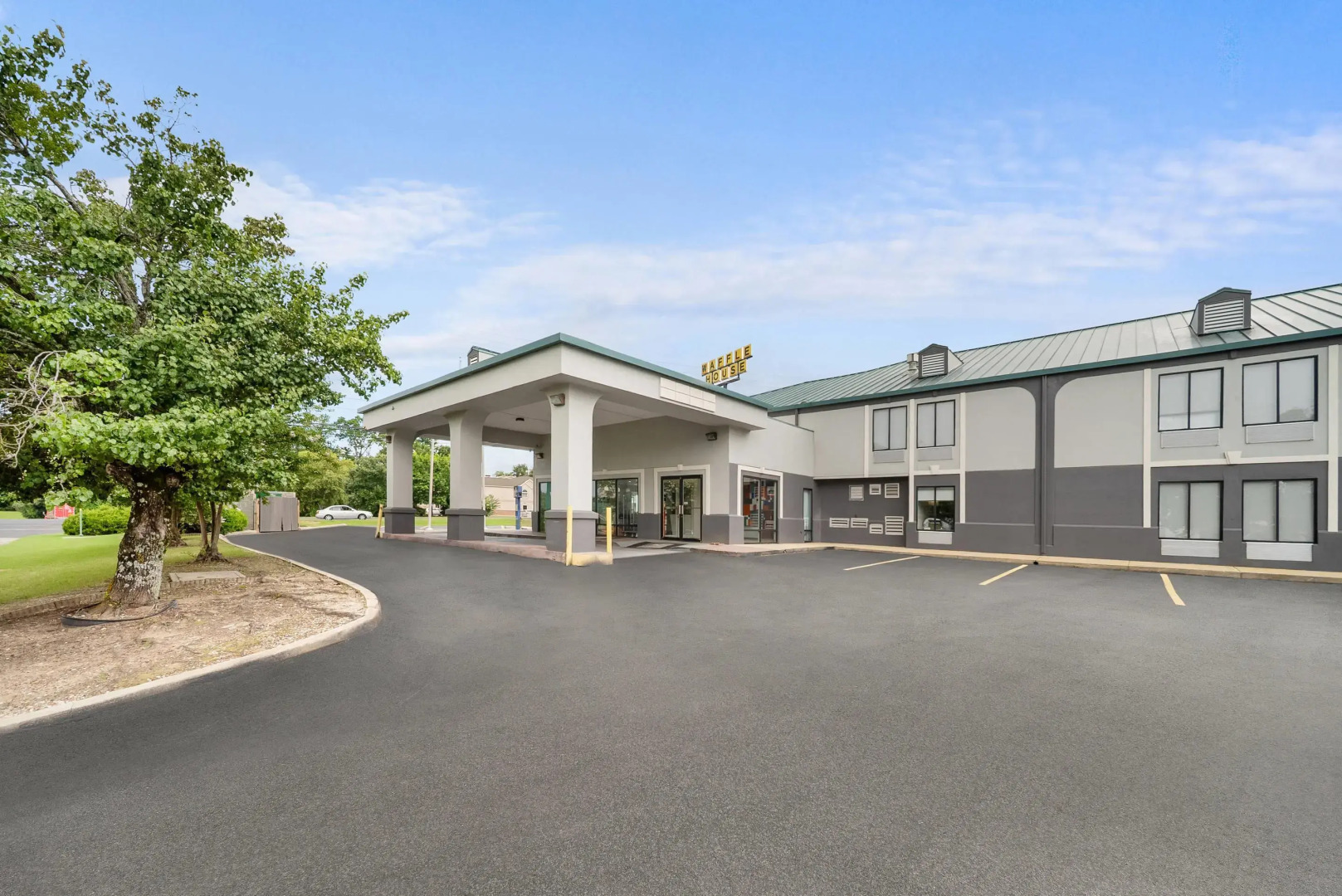 Quality Inn Auburn Campus Area I-85