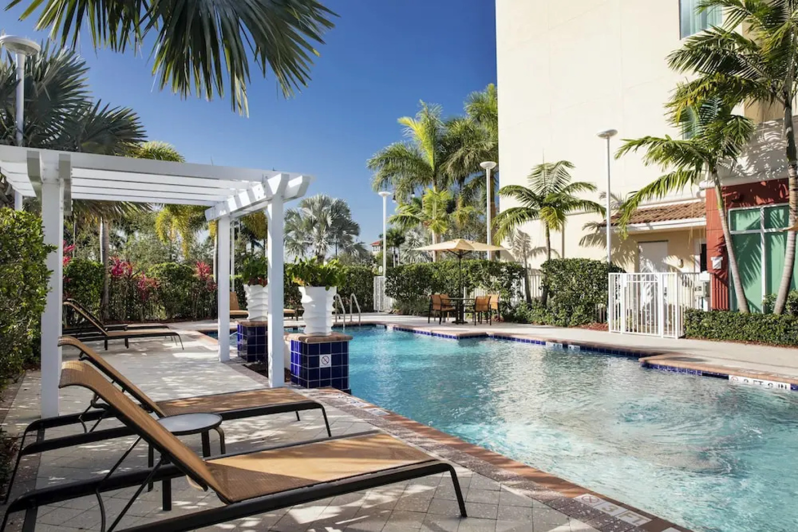 Courtyard Homestead Marriott