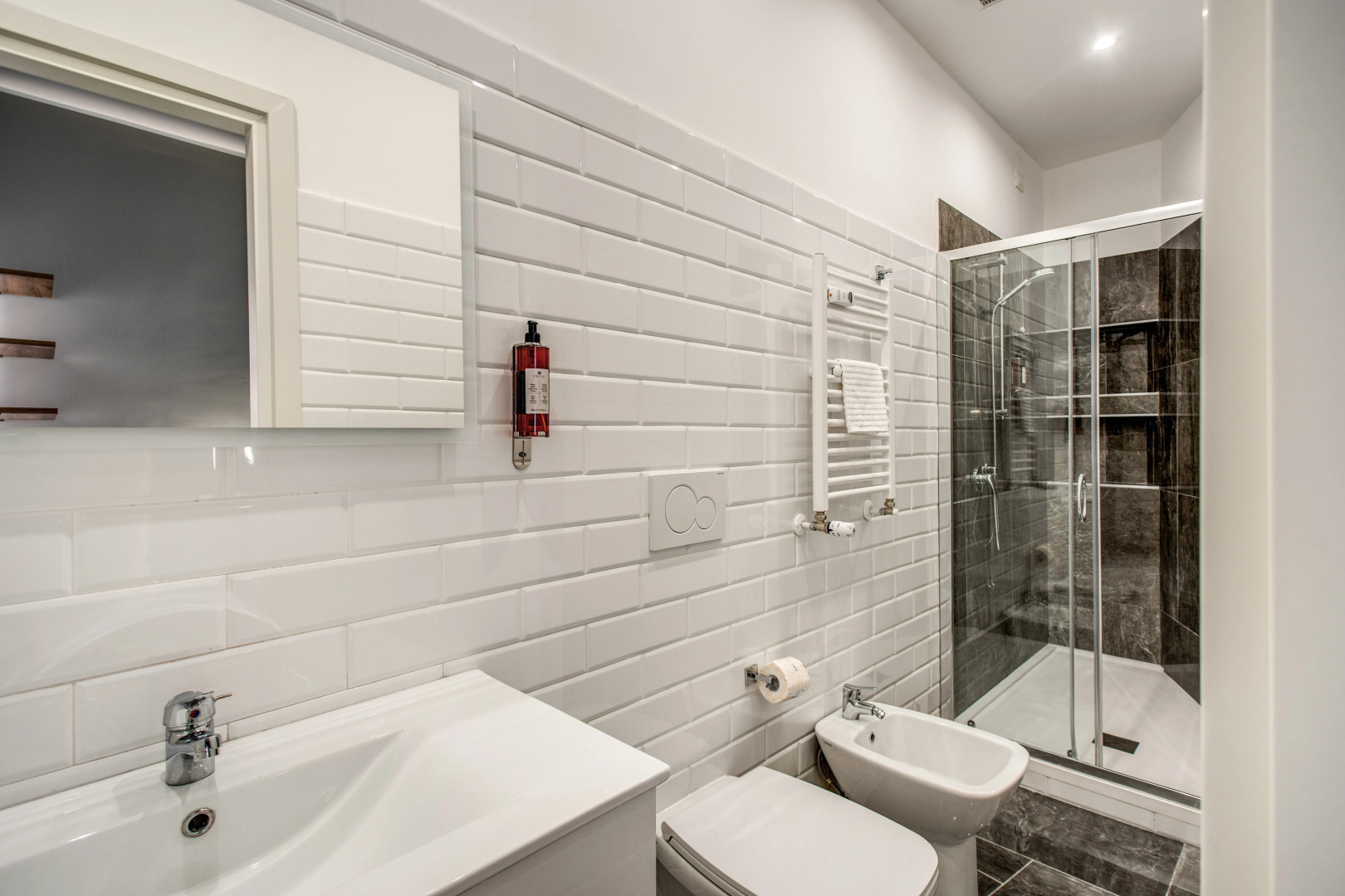 Apollo Boutique Hotel