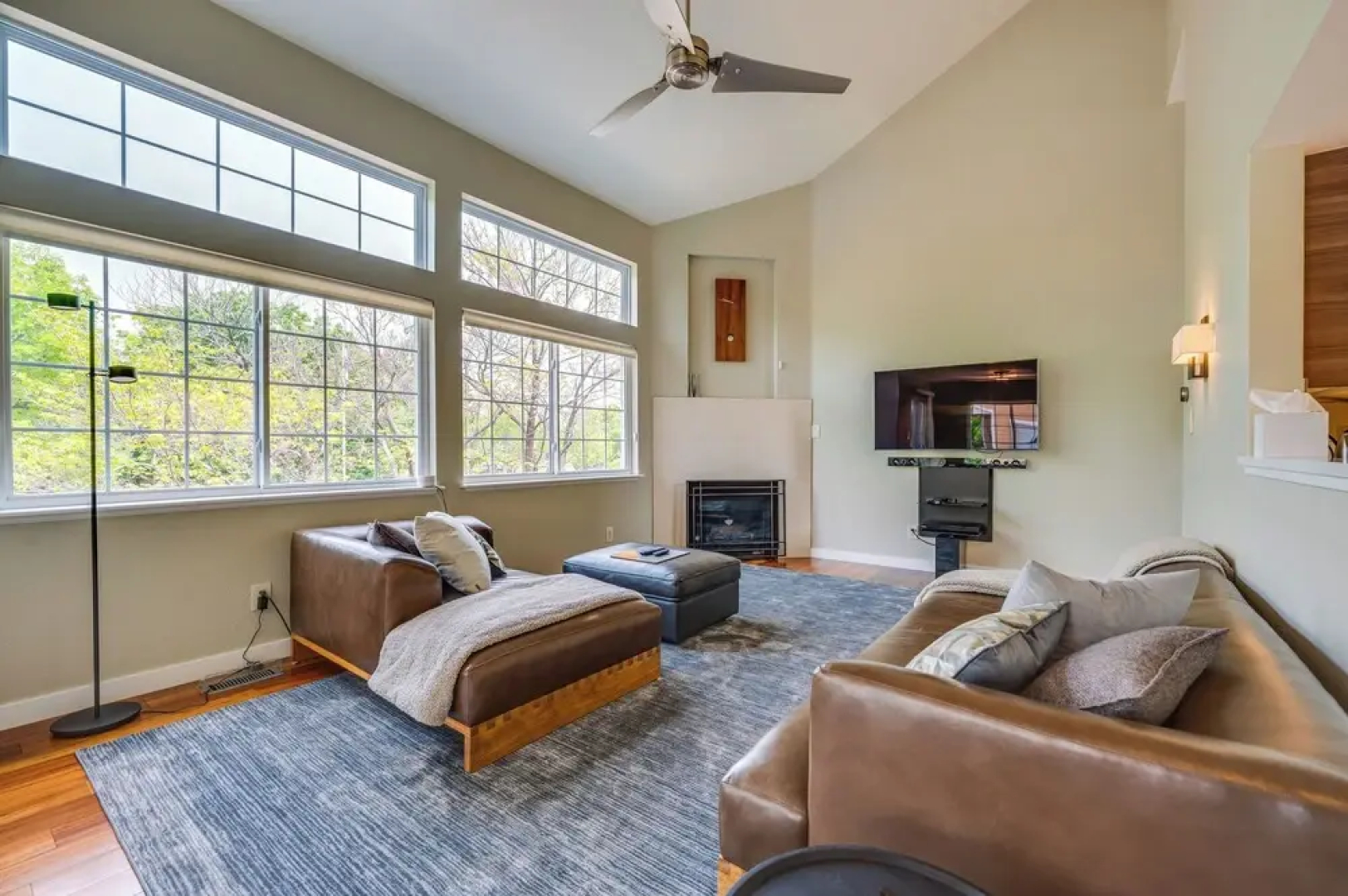 13 Mi to Dtwn Denver: Arvada Townhome w/ Deck