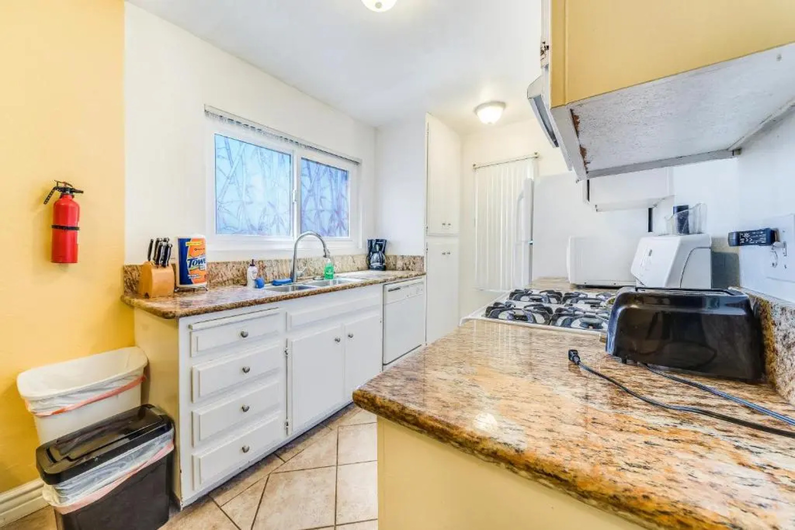 22 Huntington St. 2bdr