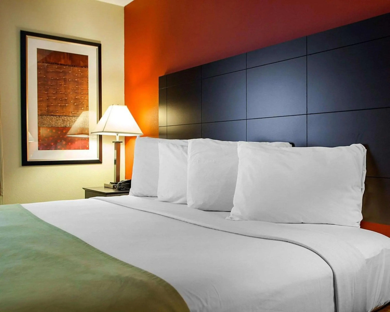 Suburban Studios Cedar Falls