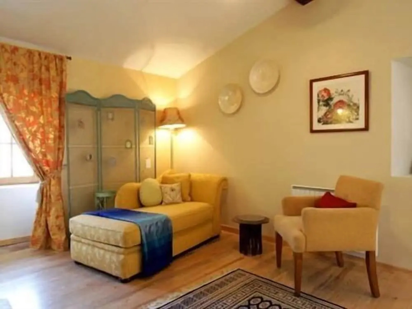 Maison de Textile Apartment