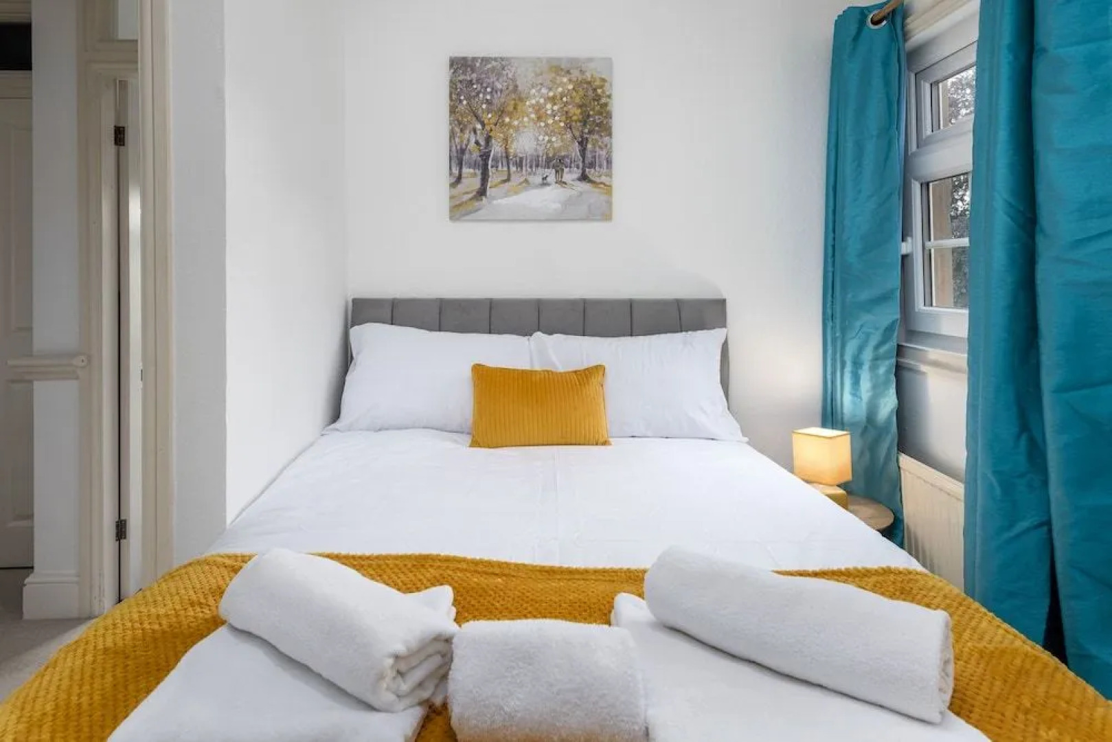 The Lincoln Book Inn