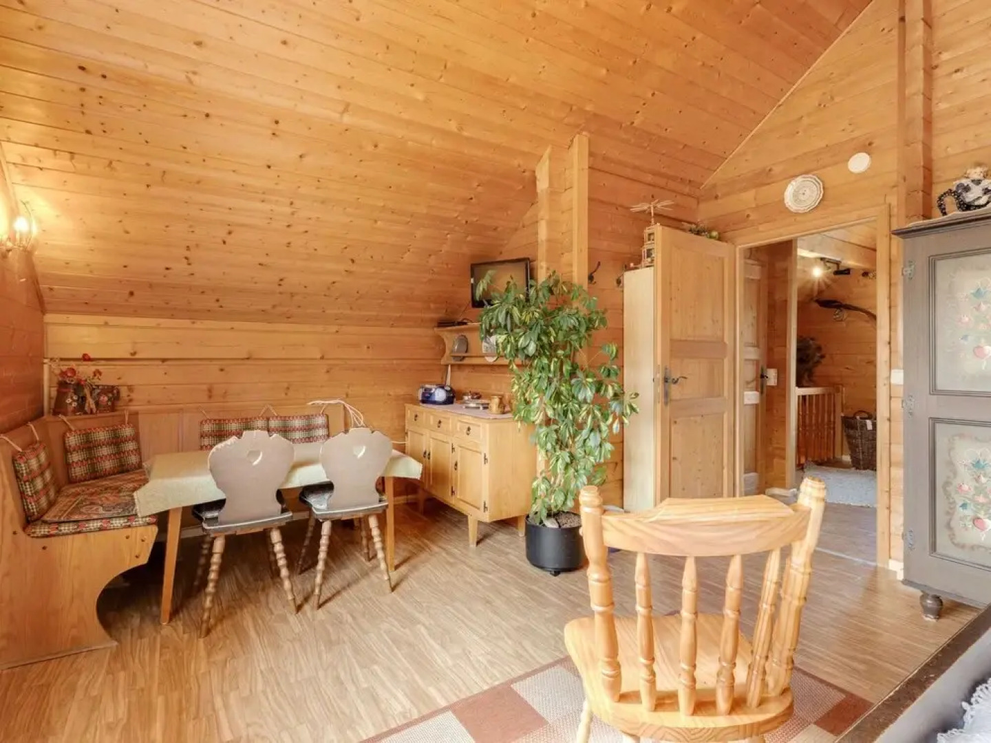 Holzferienhaus in Hinterrod mit Sauna