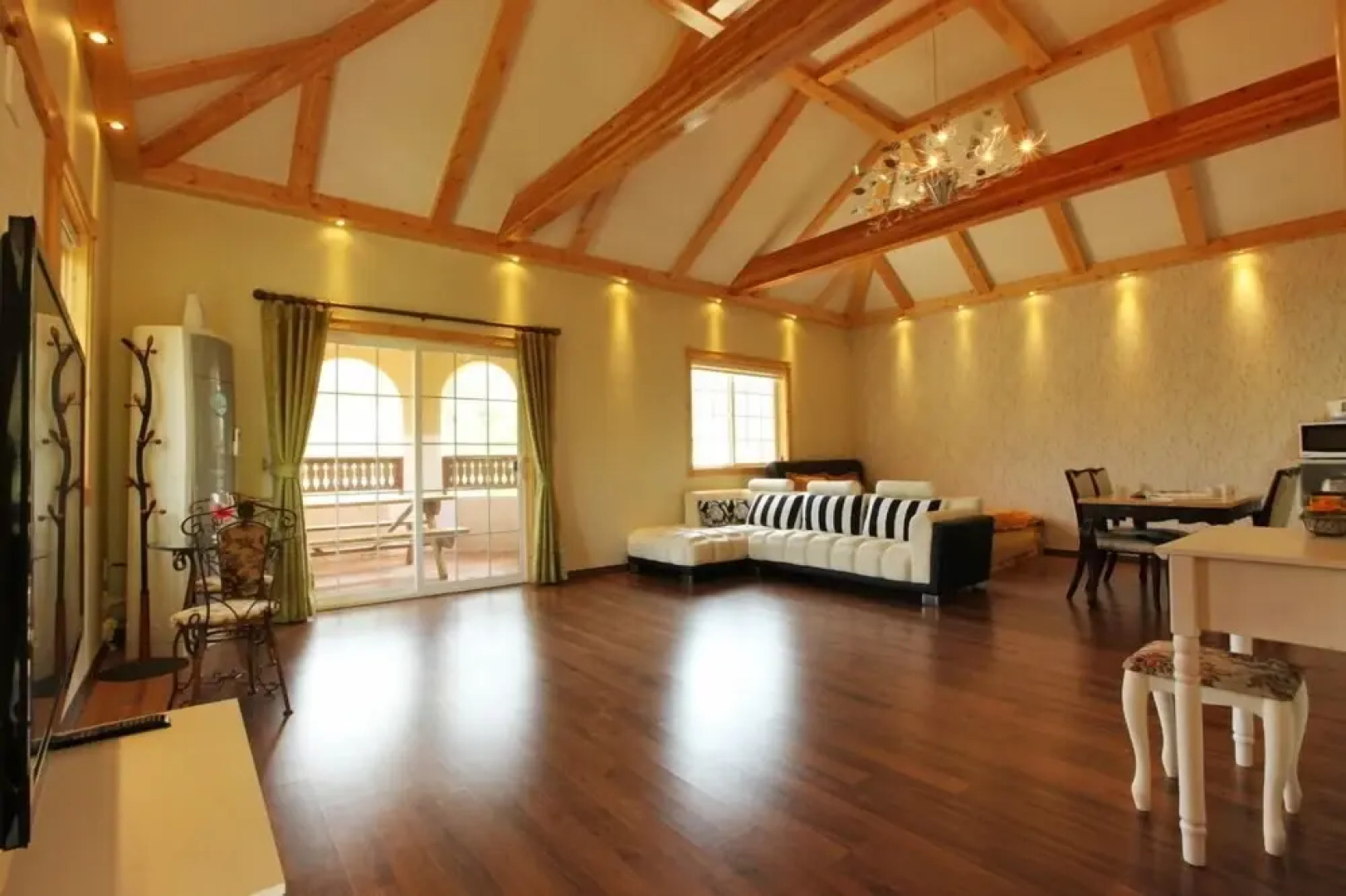 Healing Resort Maple Village hue