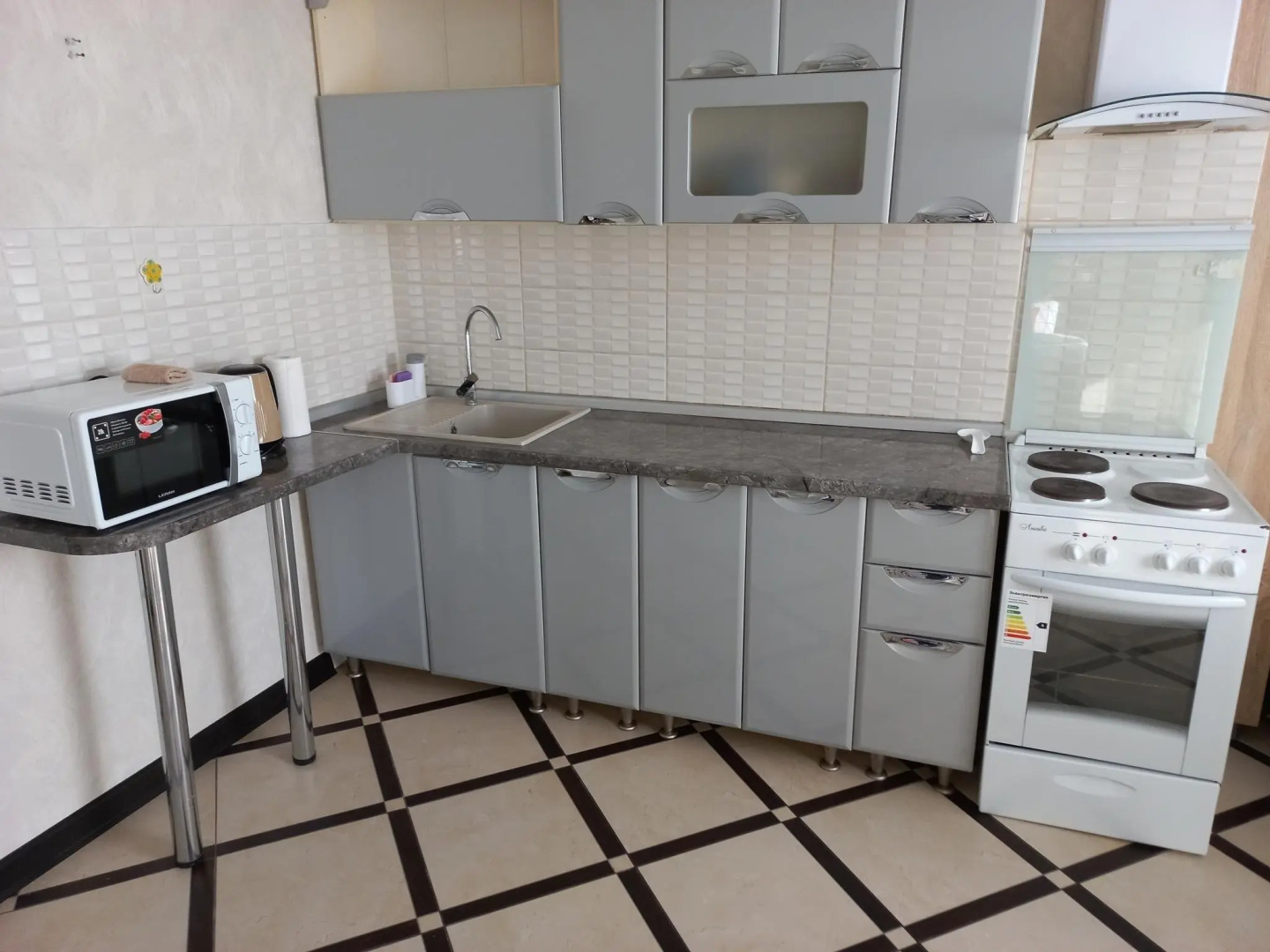 Апартаменты на проспекте Богдана Хмельницкого 80А