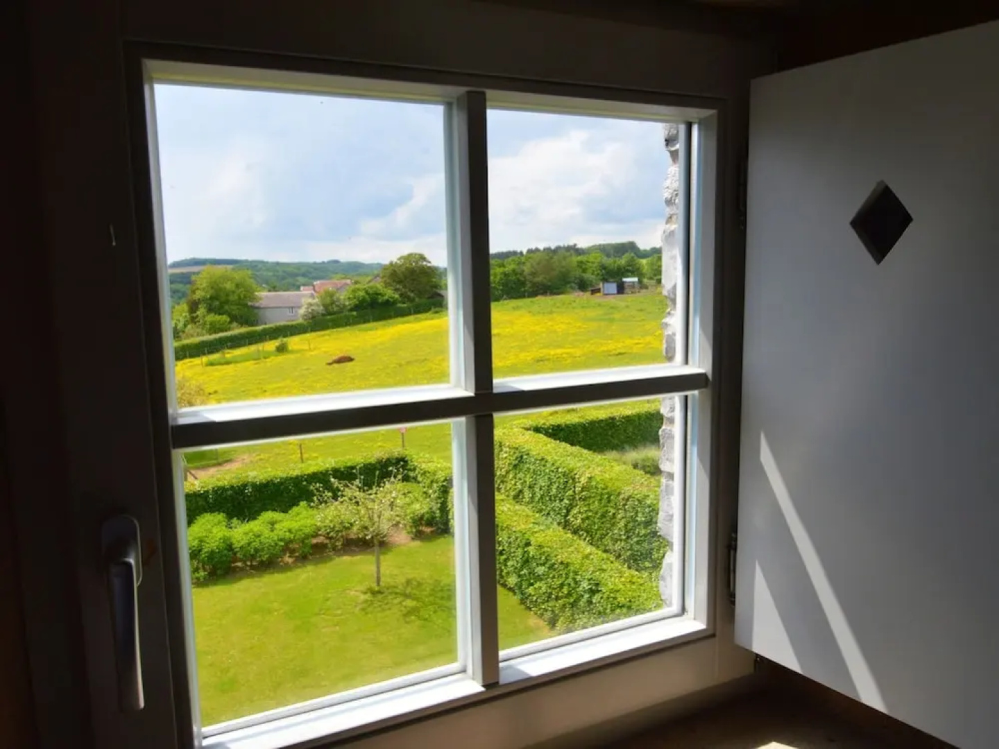 Elegant Estate Stay, Maredsous
