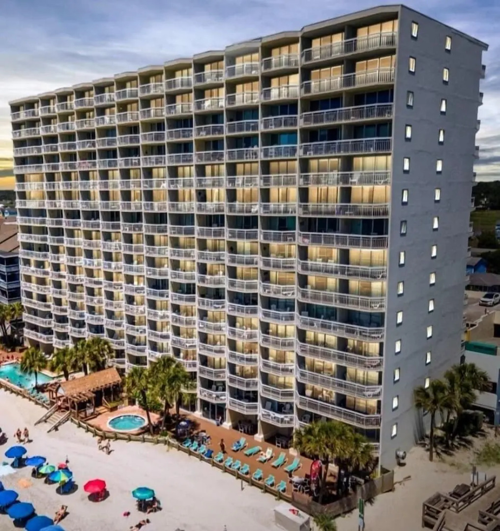 1205 Waters Edge Resort 1 Bedroom Condo by Redawning