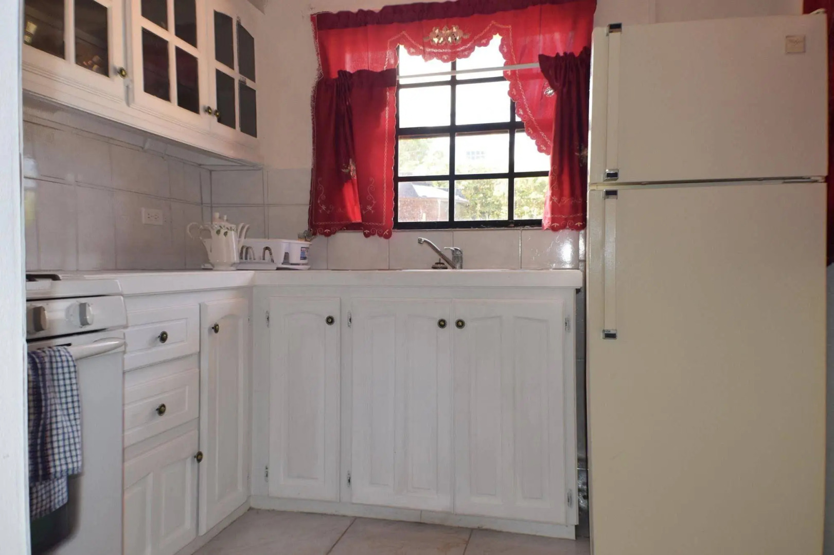 Shonlan Inn and Apartments