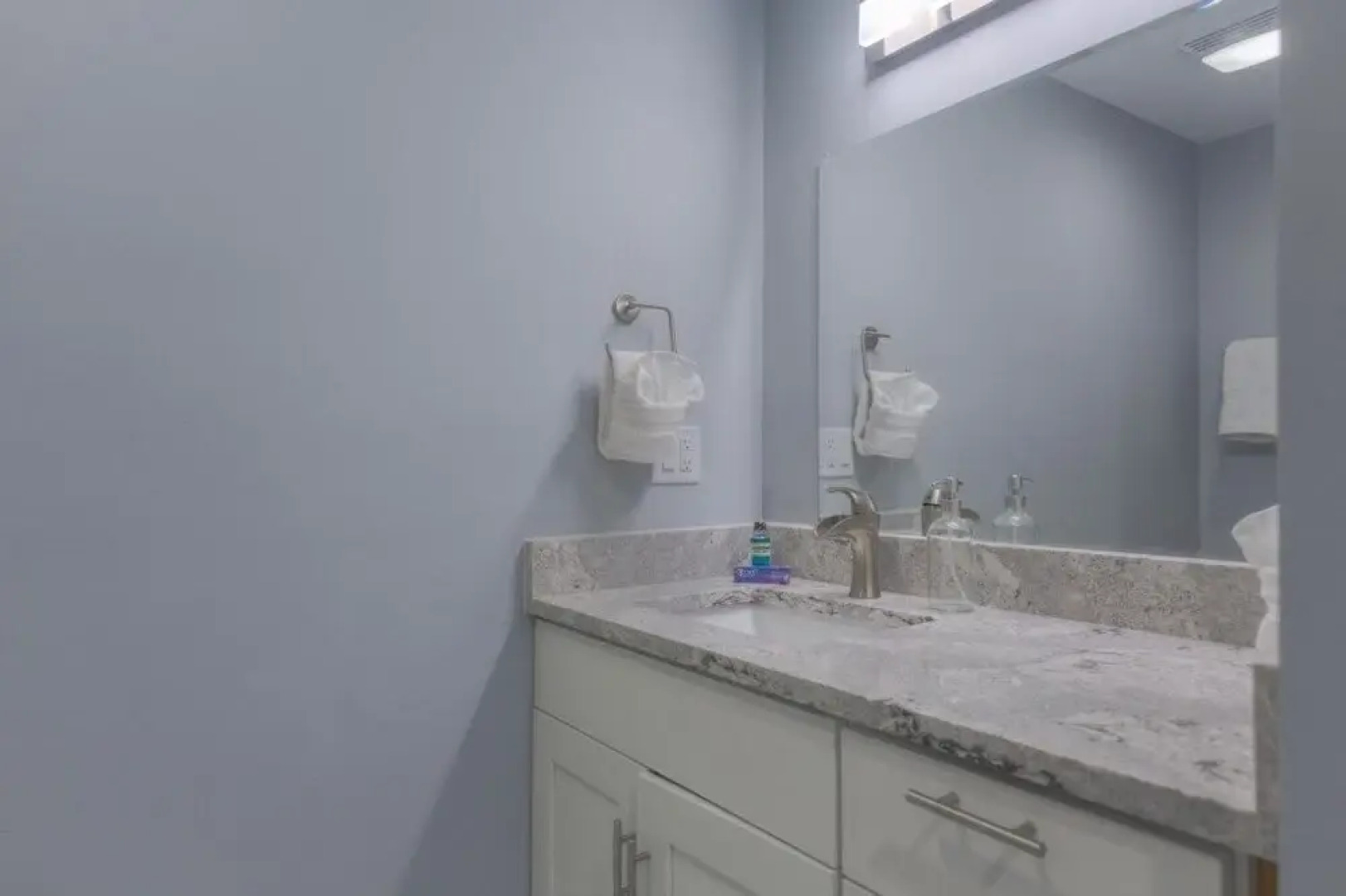 Sea La Vie Beach Oceanfront Patio Pet Friendly