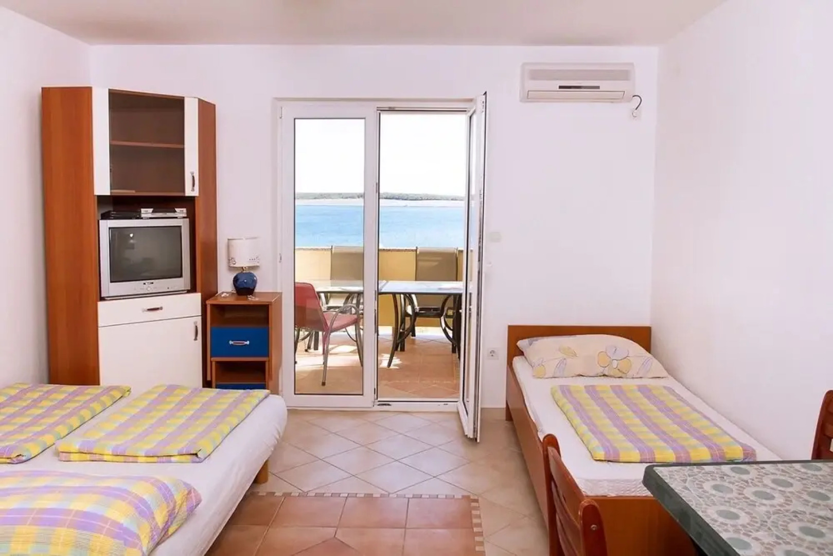 Super - 50 m From Pebble Beach - A6 Anja - 2.kat