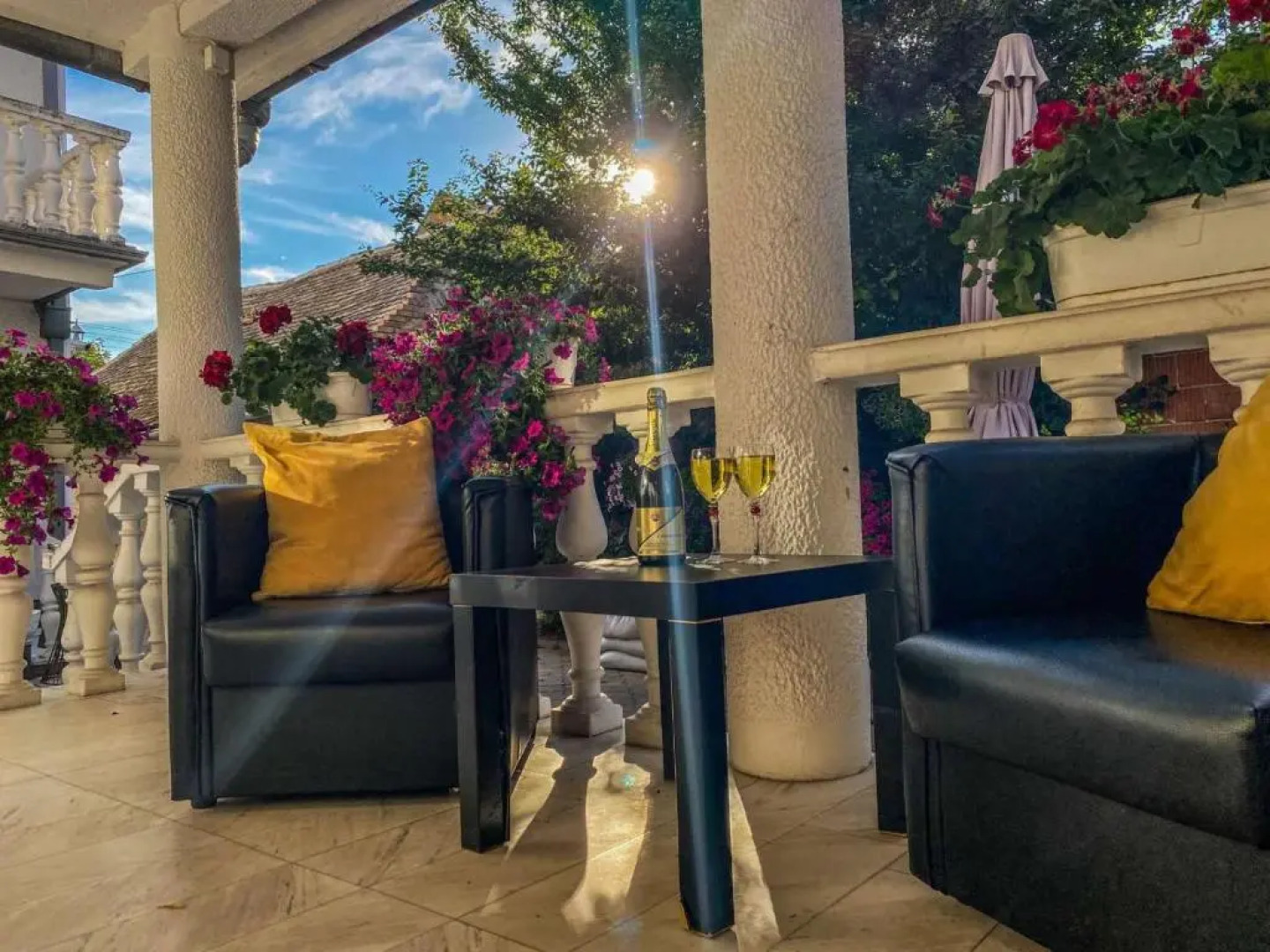 Apartments Vila White House