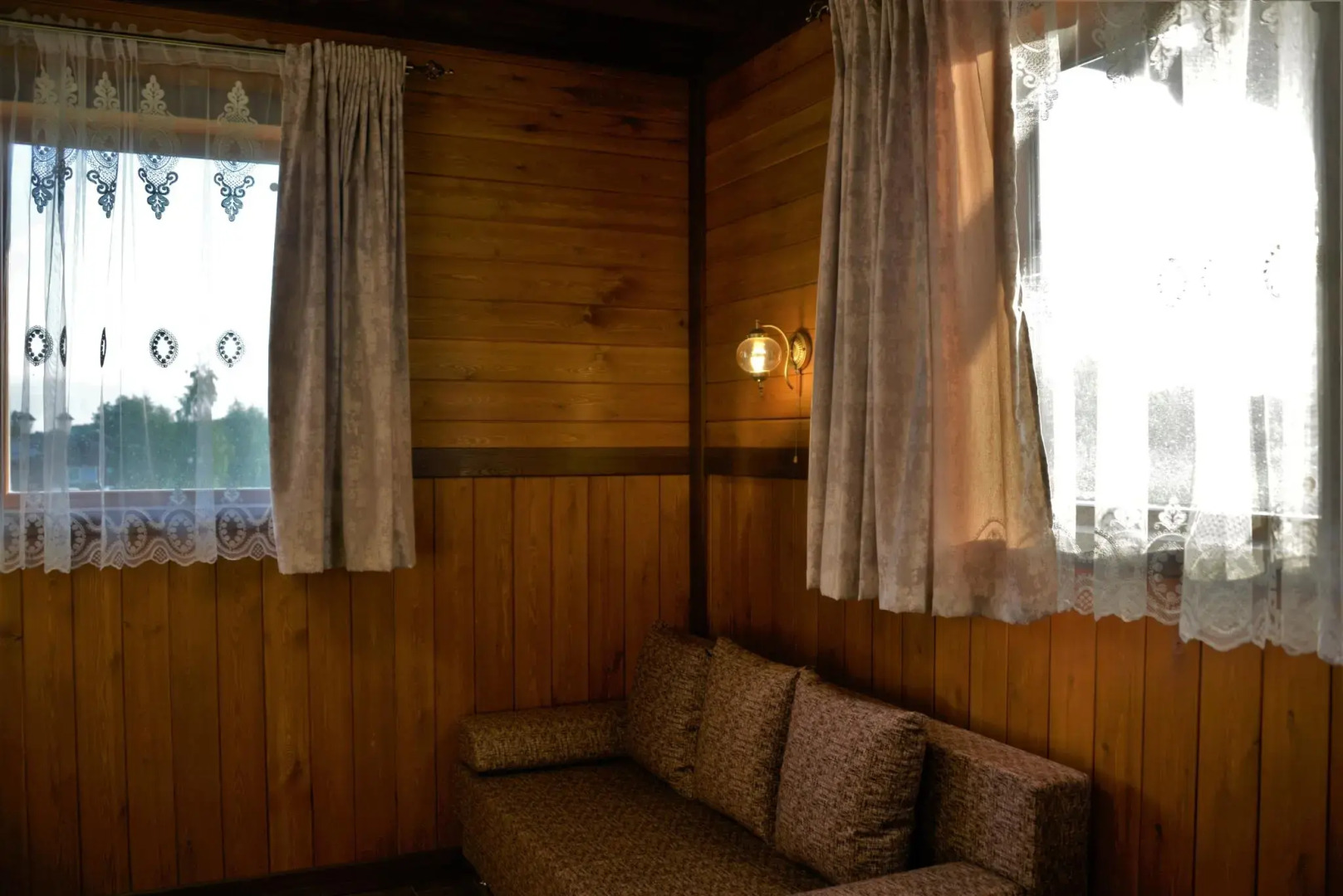 Коттедж Б2 на базе отдыха Новинки Парк