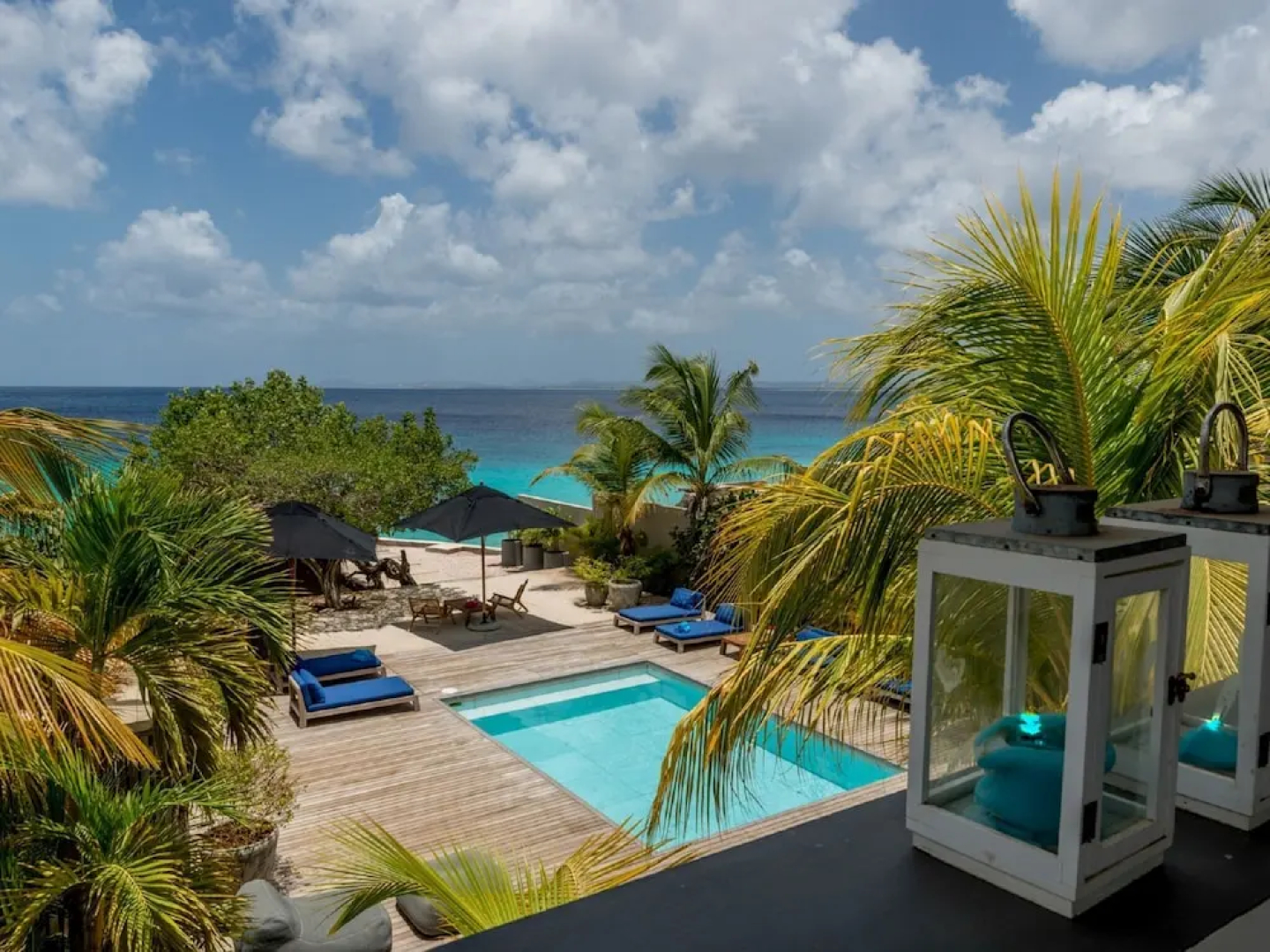 Lavish Villa by the Sea in Kralendijk With Pool