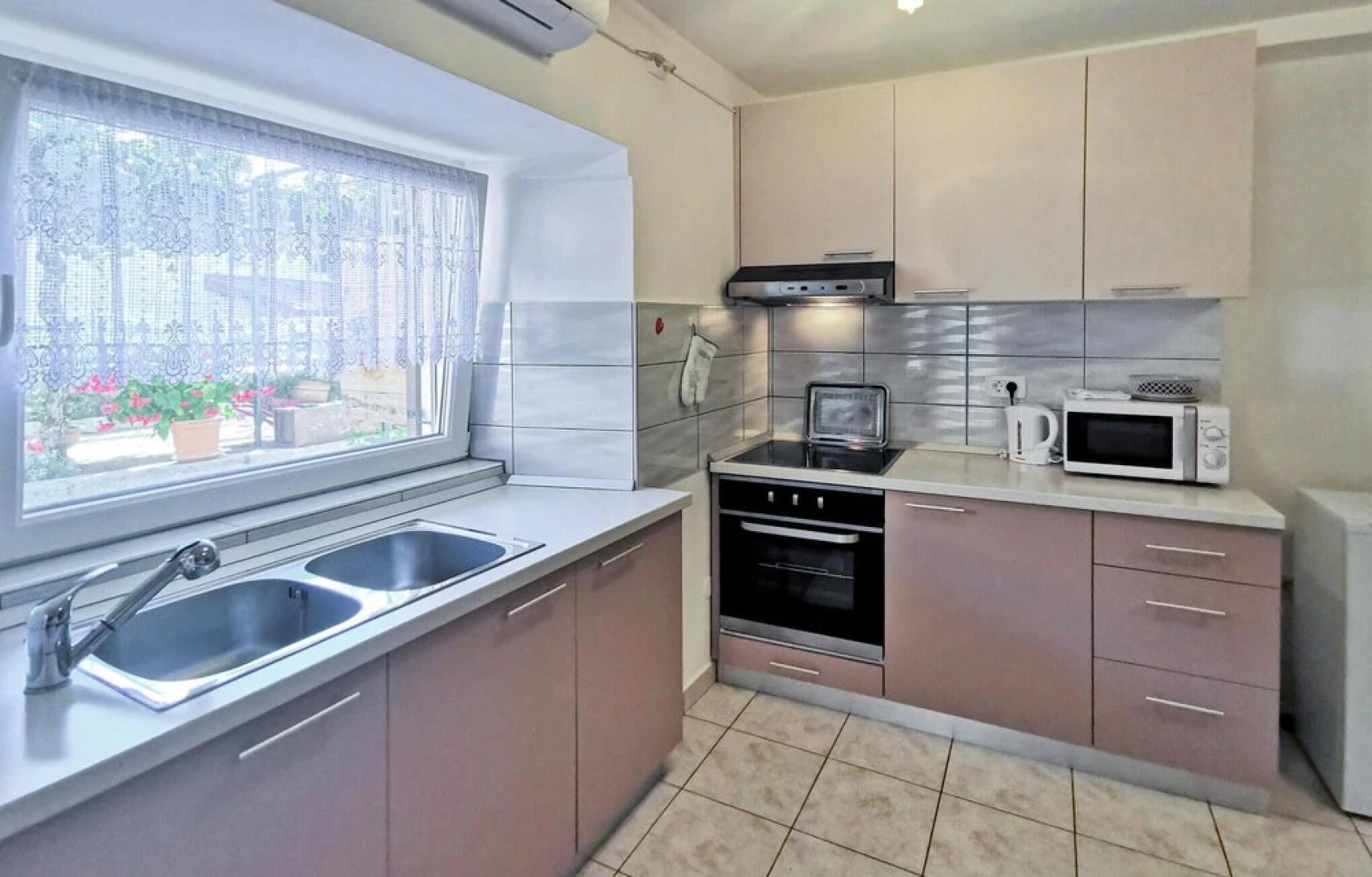 Amazing Apartment in Rubesi With 1 Bedrooms and Wifi