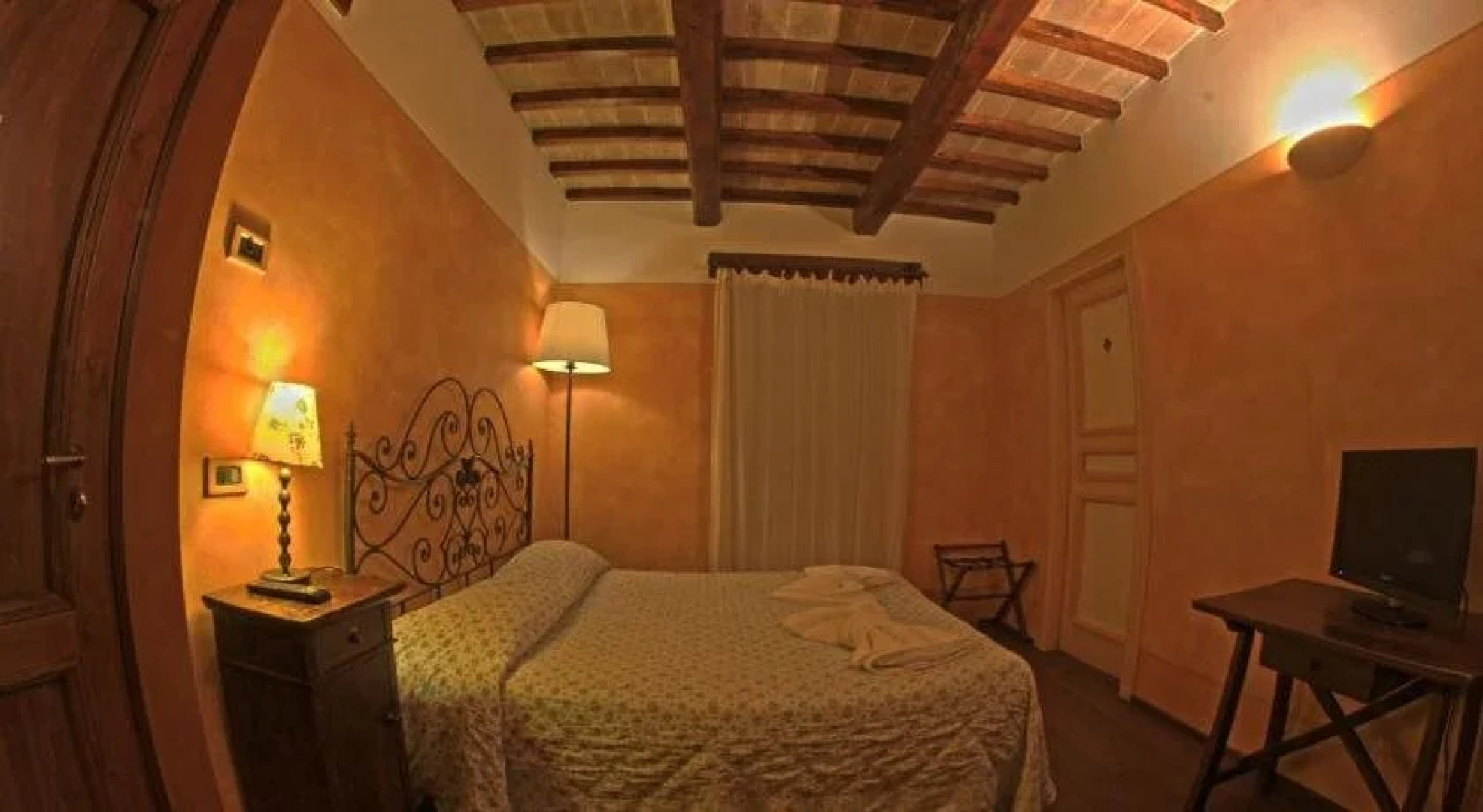 Agriturismo Casale Nel Parco Dei Monti Sibillini