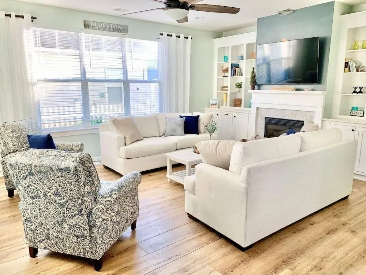 Saltee Cove Coastal Getaway - Charming 3 Bedroom/2.5 Bath Lowcountry Cottage