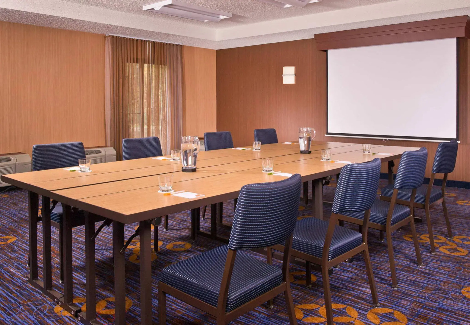 Courtyard by Marriott Mahwah