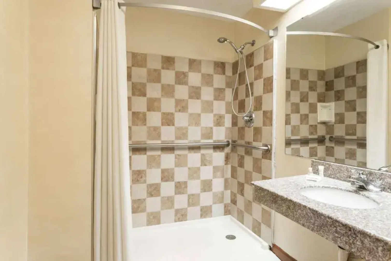 Super 8 Motel - Norcross I-85 Atlanta Area