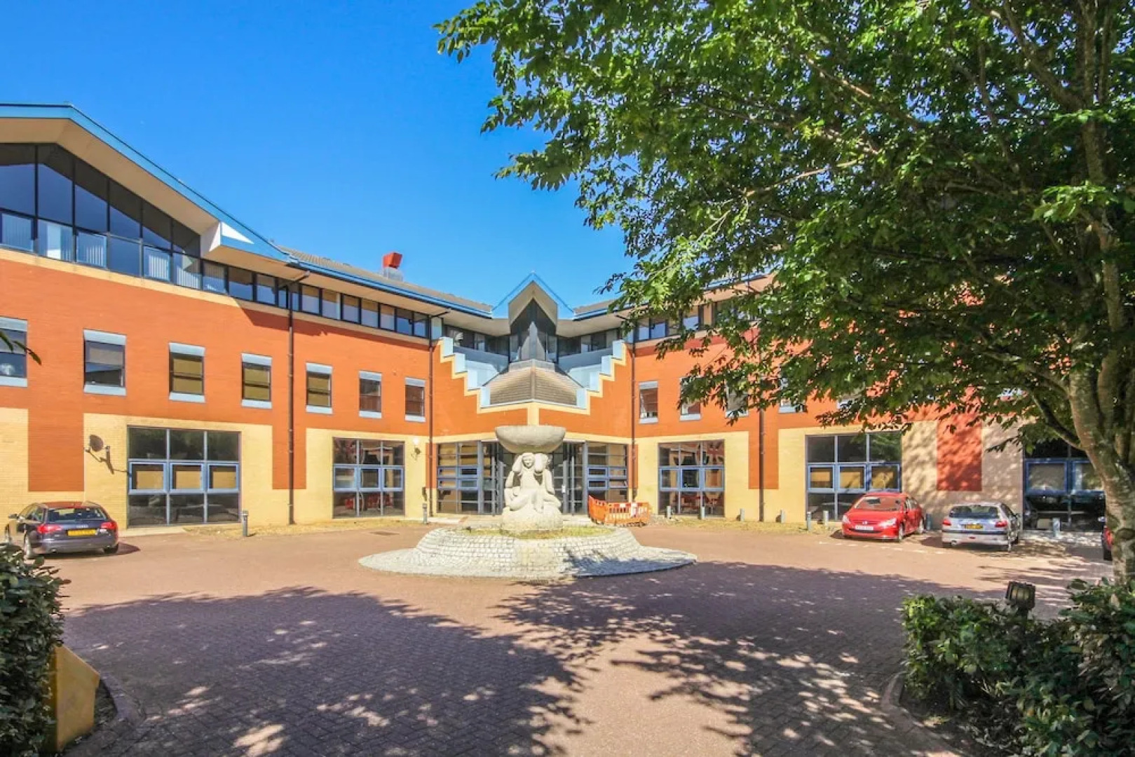 West Swindon Serviced Apartment