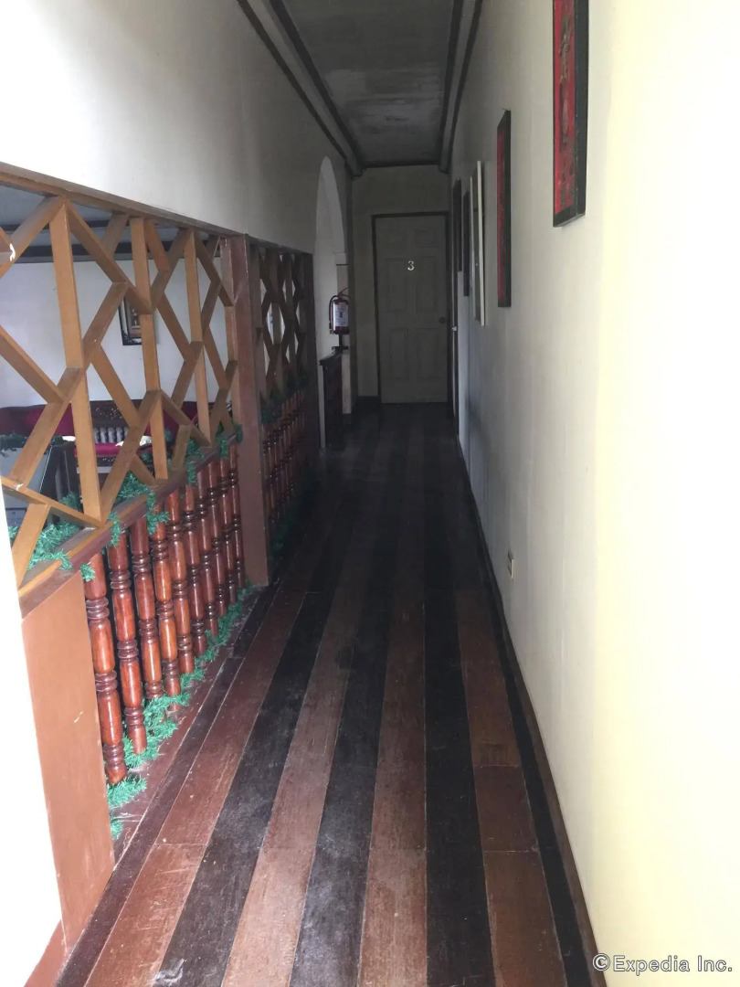 Casa Rey Francis Pension House