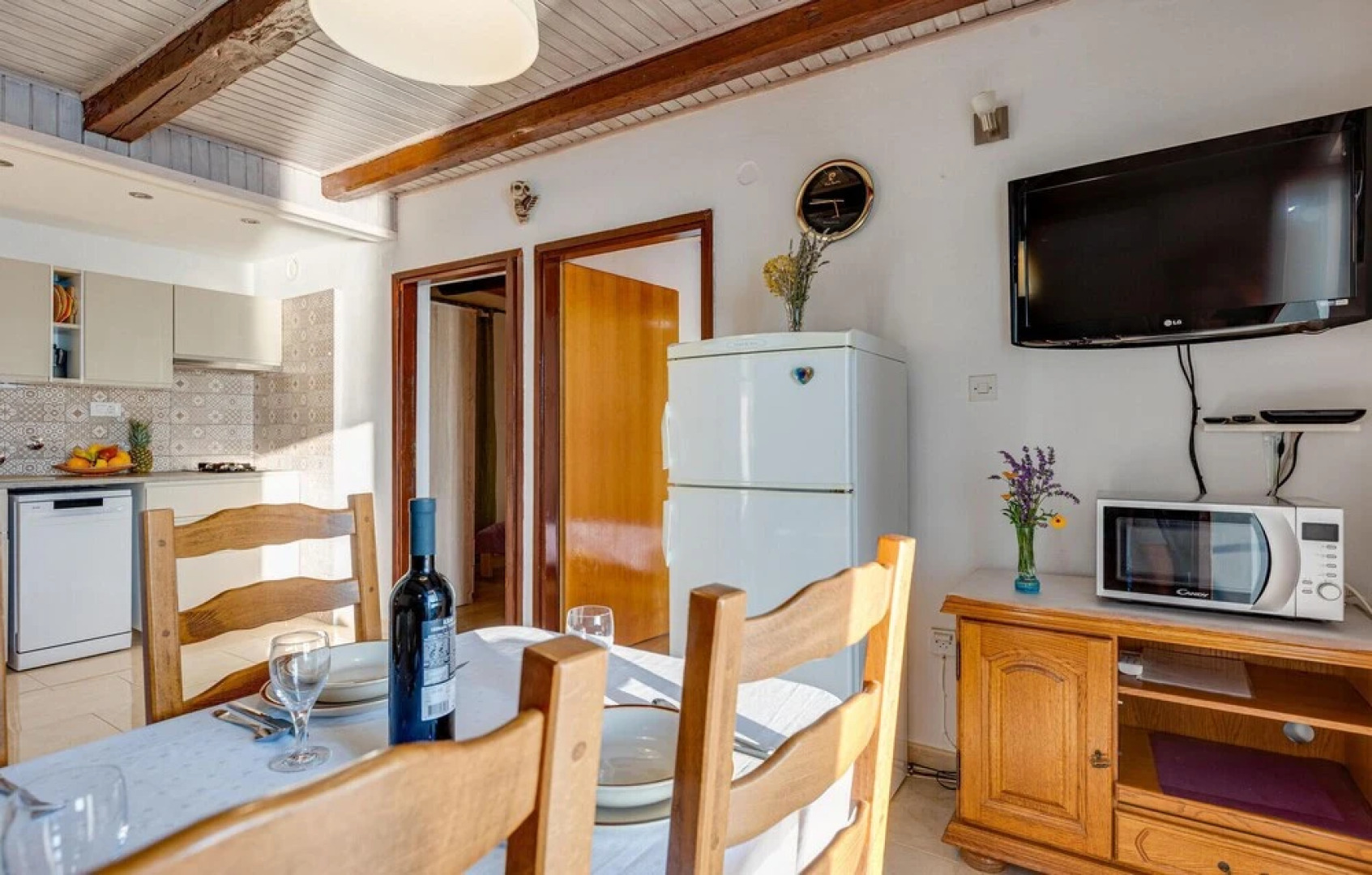 Stunning Apartment in Stara Baska With Wifi and 2 Bedrooms