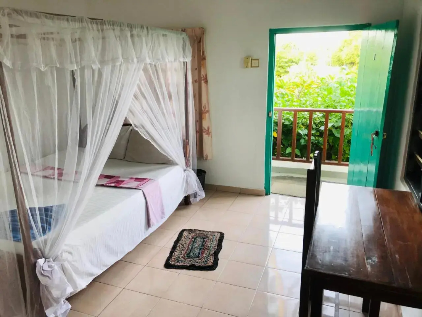 Surf Paradise & Cabana