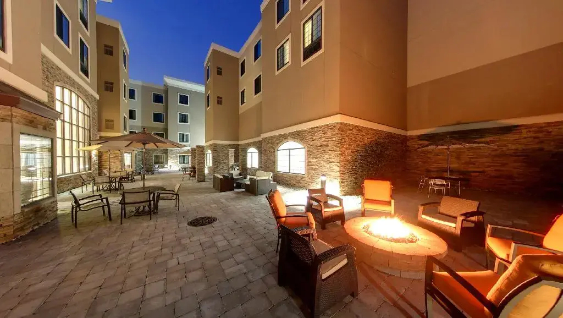 Staybridge Suites Ann Arbor- Univ of Michigan by IHG