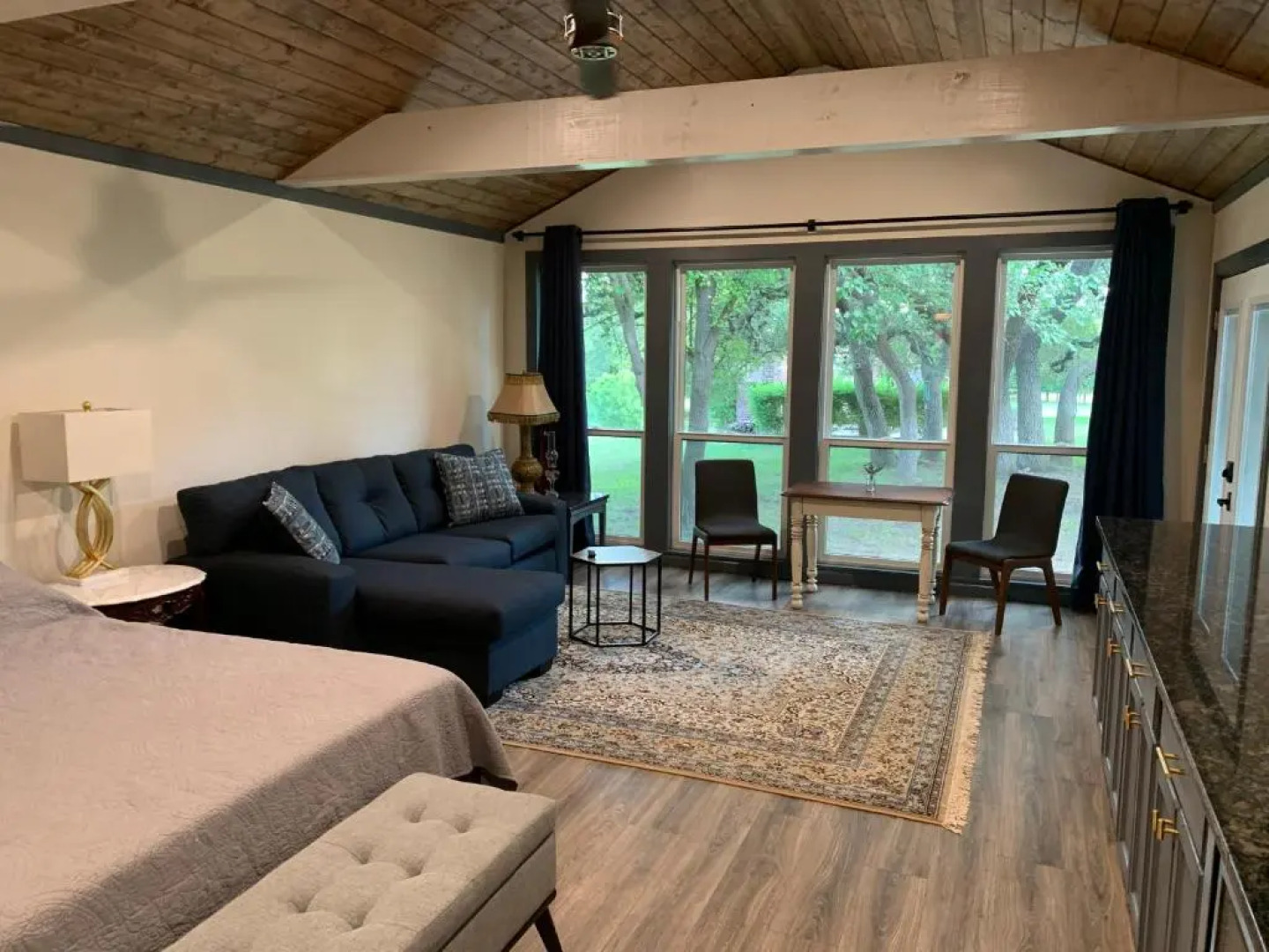 Salado Cottage Retreat near Downtown