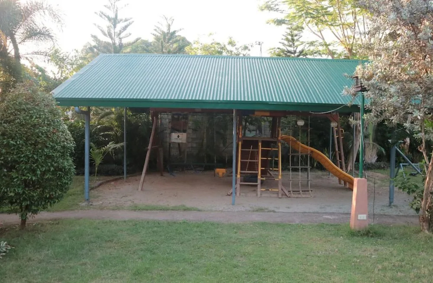 Doña Josefa Aquino Poolside Resort