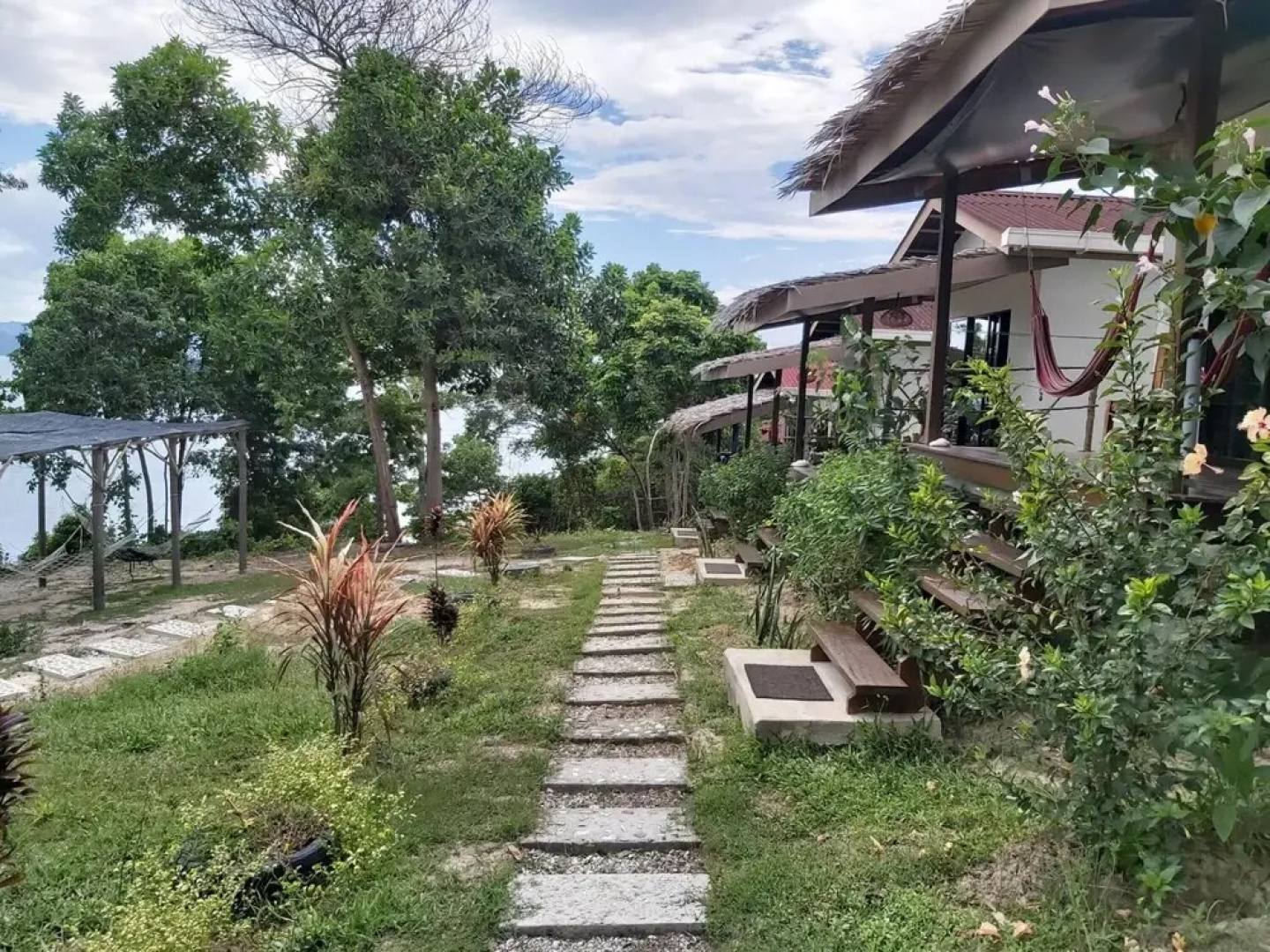 Bigfin Beach Resort