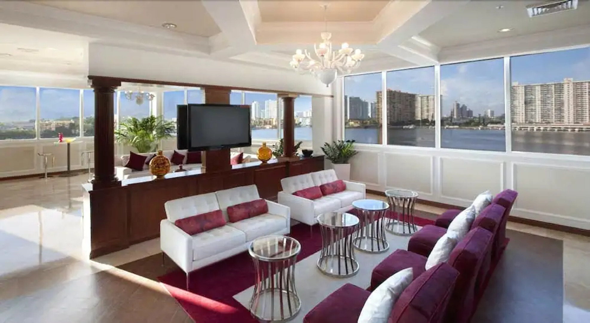 Miami Apartments by Rainbow Global