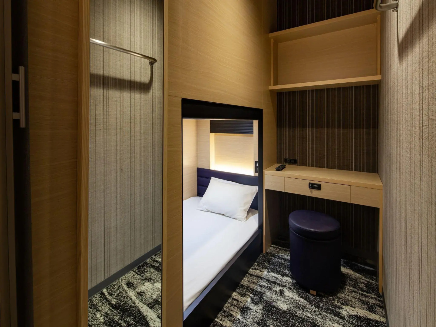 Y's Cabin & Hotel Naha Kokusai Dori