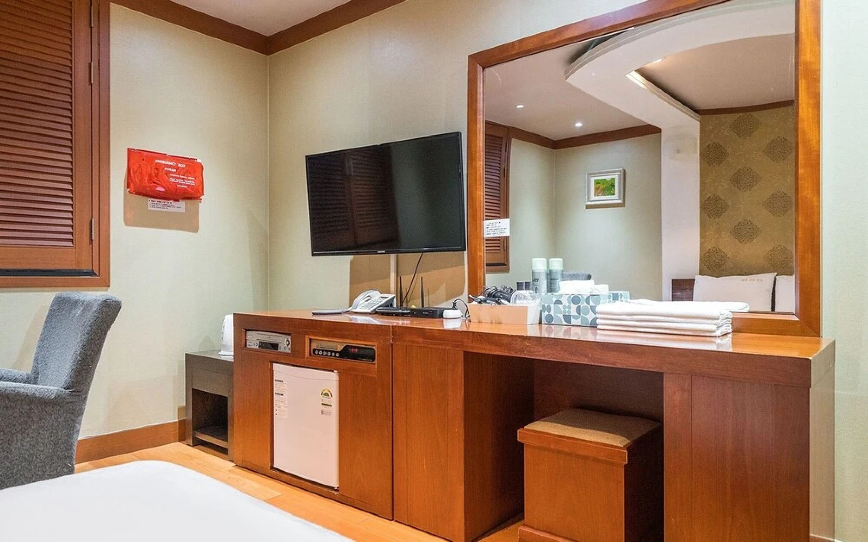 Taebaek Tourist Hotel