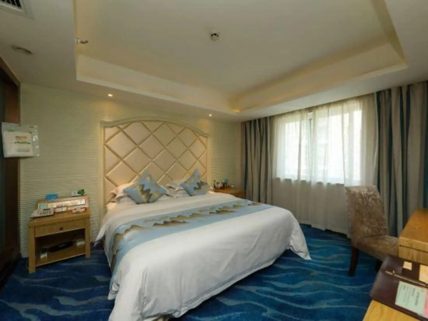 Manhattan International Business Hotel