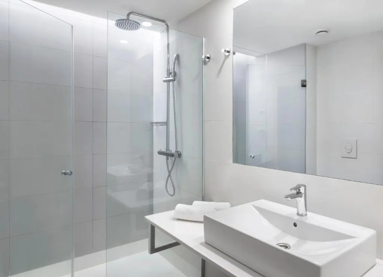 B&B Donostia San Sebastián Aeropuerto Hotel 