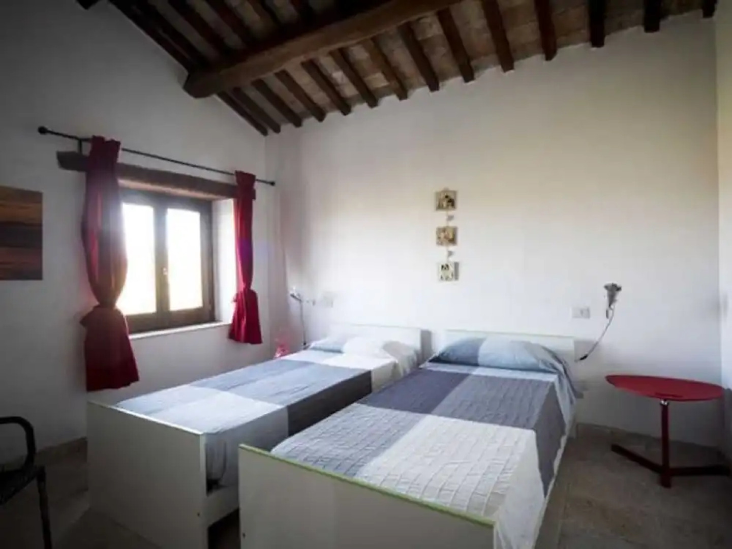 Apartment in Ascoli Piceno With Pool & Beaches