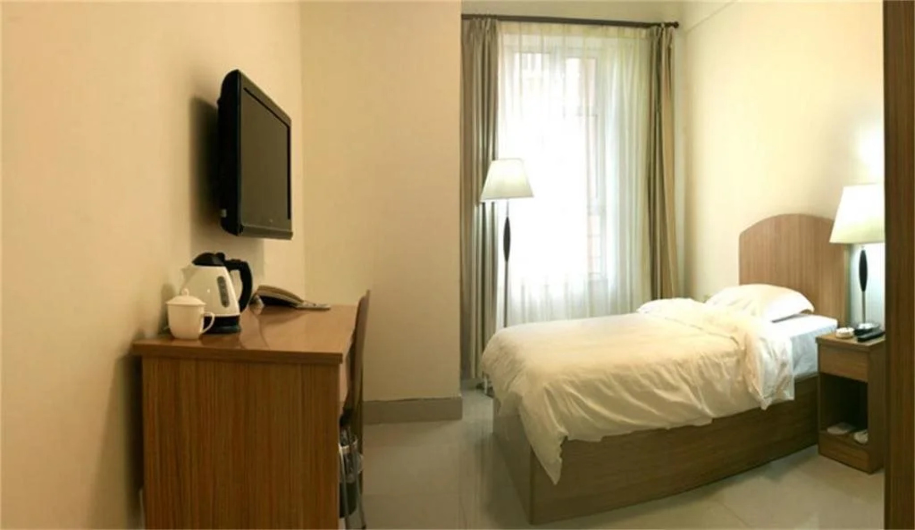 Jiangnan Mingjing Hotel